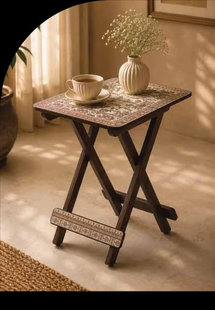 Folding Table (Medium)